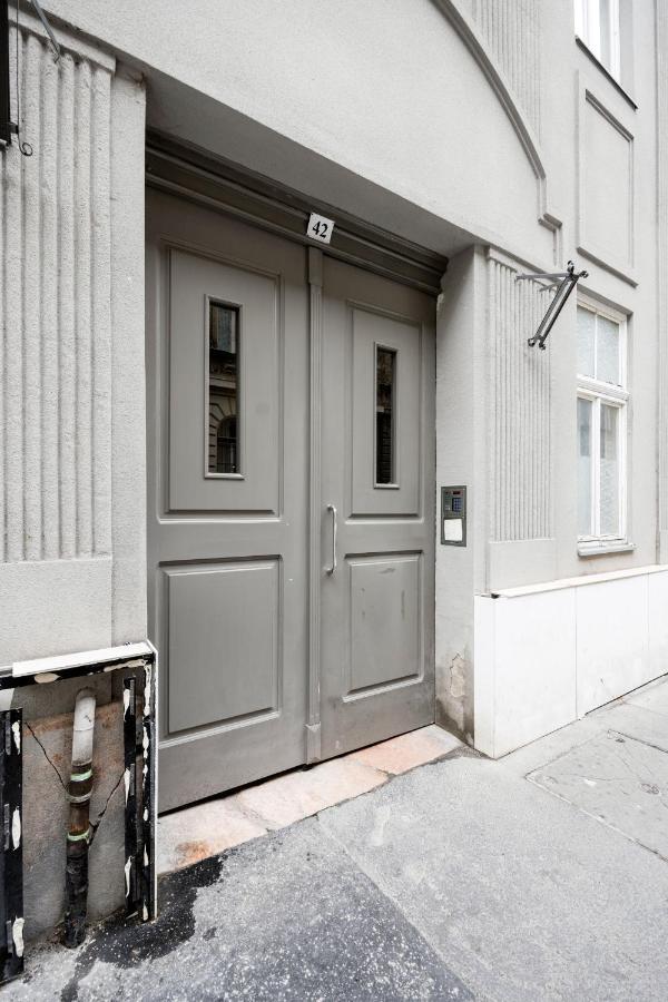 Stylish Downtown Studio Βουδαπέστη Εξωτερικό φωτογραφία